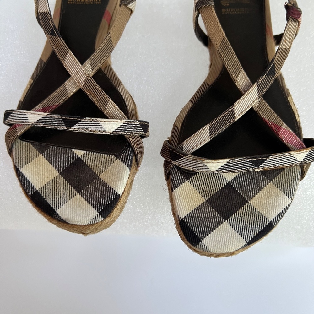 Burberry Nova Check Canvas Espadrille Sandals Criss Cross Strap Flat Sz 6 - Picture 2 of 15